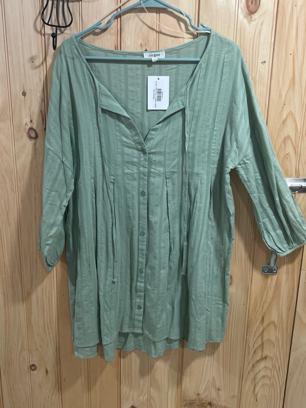 Umgee Sage Green Lightweight Button-Front Tunic